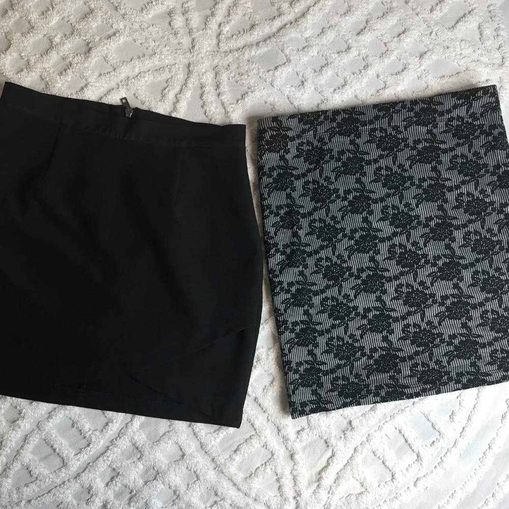 Forever 21 A line Mini & Bodycon Mini Skirts🚨🔥🚨